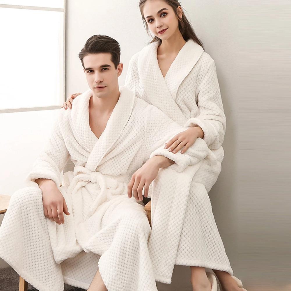 Peignoir d'Hiver en Polaire Douce – White