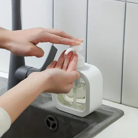 Distributeur de savon minimaliste scandinave
