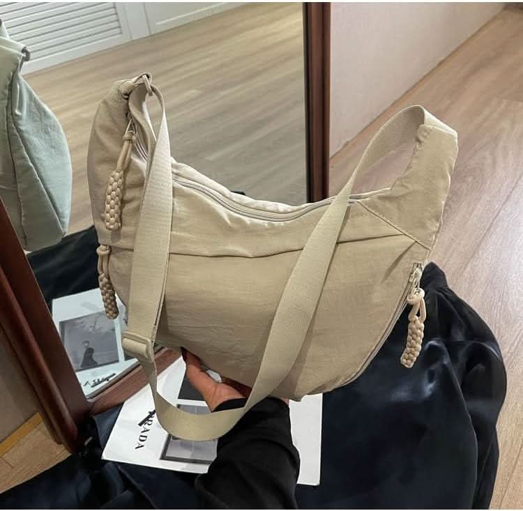 Sac bandoulière en nylon léger pour le quotidien