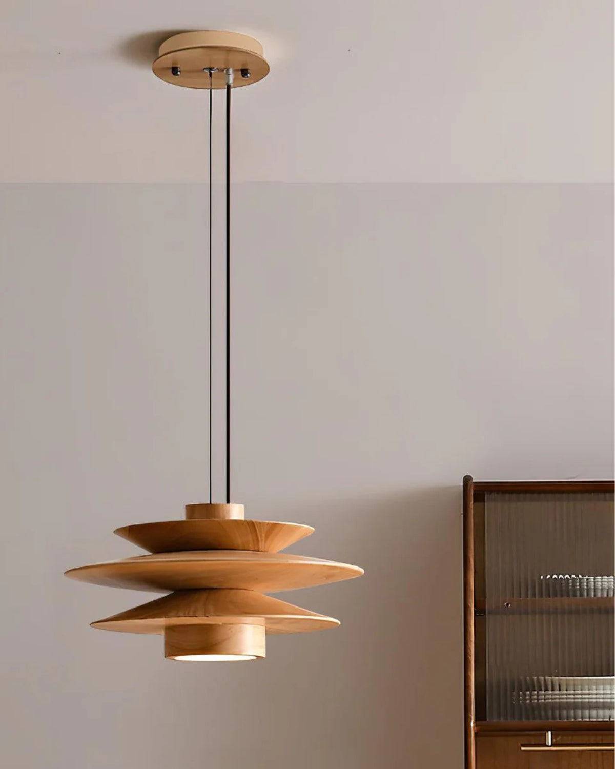 Suspension étagée en bois d'hévéa, finition noyer