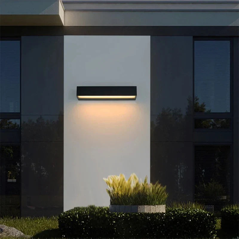 Applique Murale Extérieur LED en Aluminium | Éclairage Moderne et Résistant pour Ambiance Élégante 2