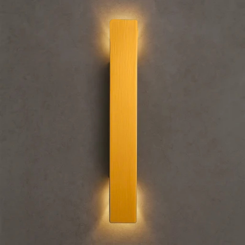 Applique Murale Extérieure en Aluminium Doré | Éclairage LED Élégant et Résistant pour Ambiance Accueillante 4