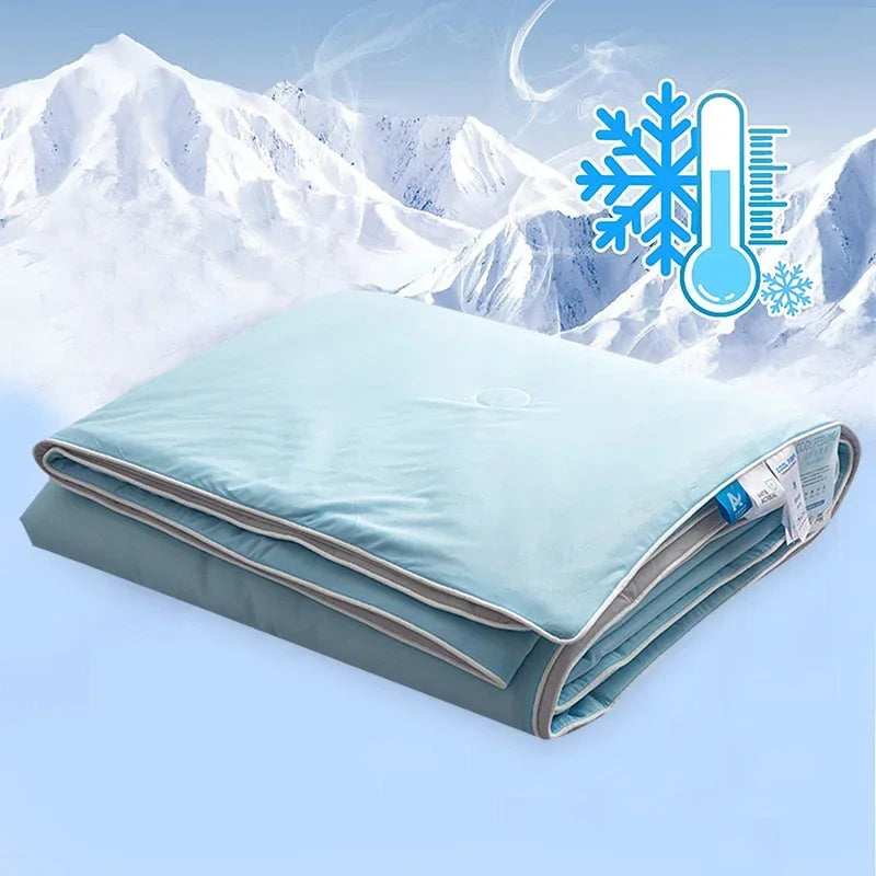 Couverture en Soie Glacée Double Face | Confort Thermique et Élégance pour des Nuits d'Été Apaisantes 1
