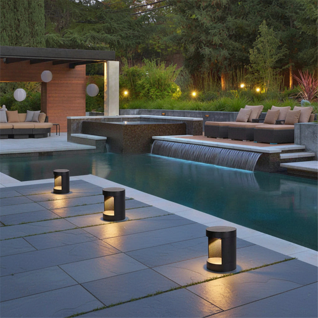 Éclairage Extérieur LED en Aluminium | Luminaire Résistant et Élégant pour un Jardin Enchanteur 0