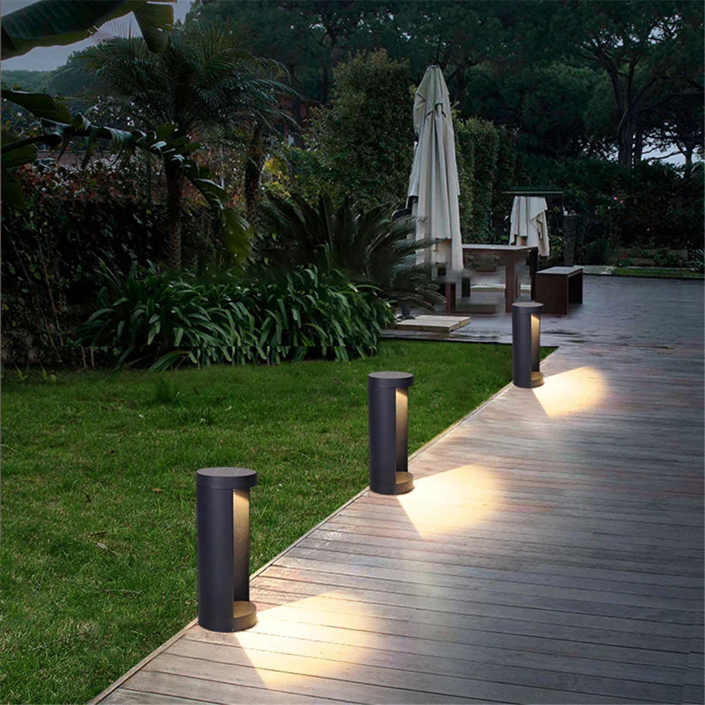 Éclairage Extérieur LED en Aluminium | Luminaire Résistant et Élégant pour un Jardin Enchanteur 2
