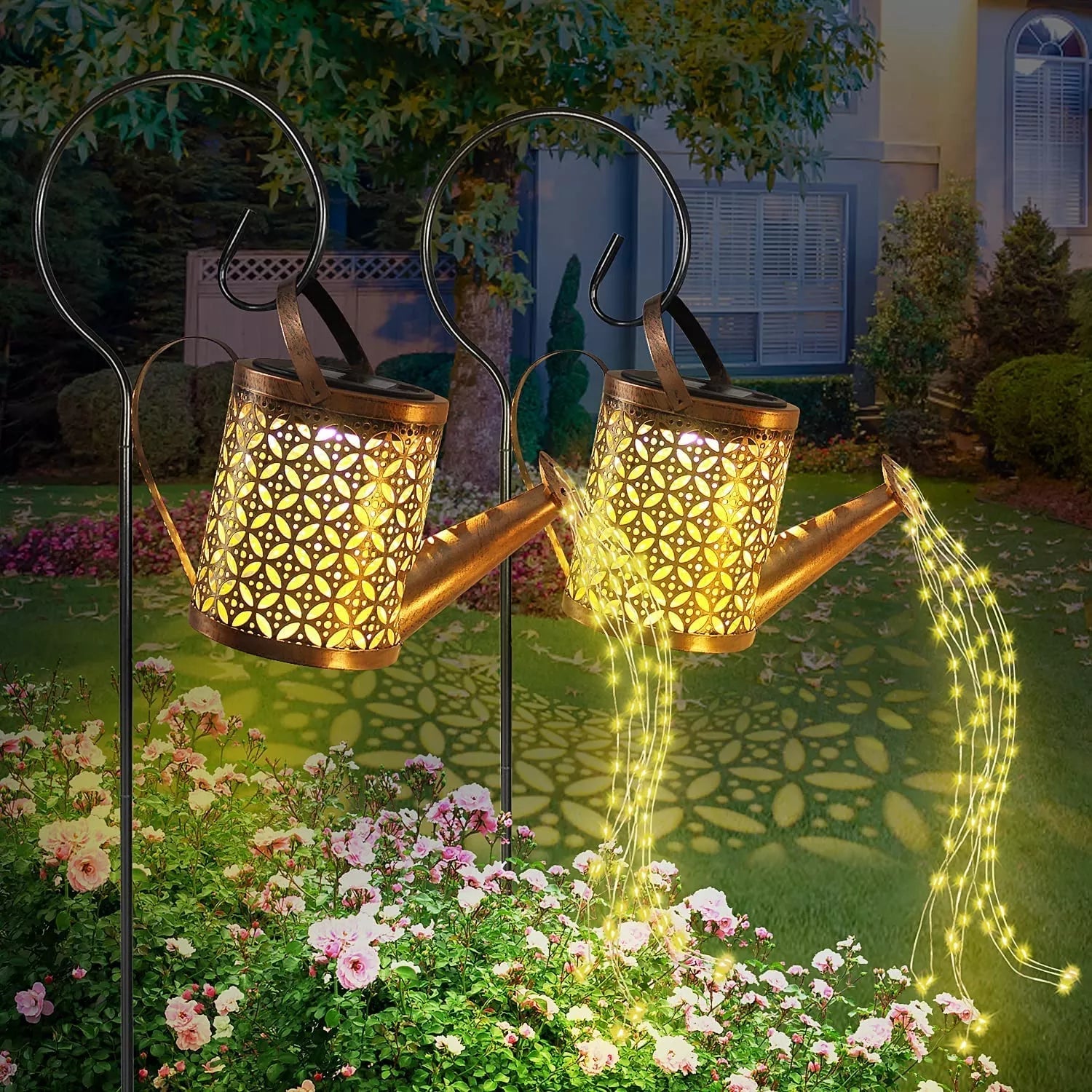 Éclairage Solaire Extérieur en Métal Élégant | Arrosoir Chic pour Sublimer Votre Jardin 1
