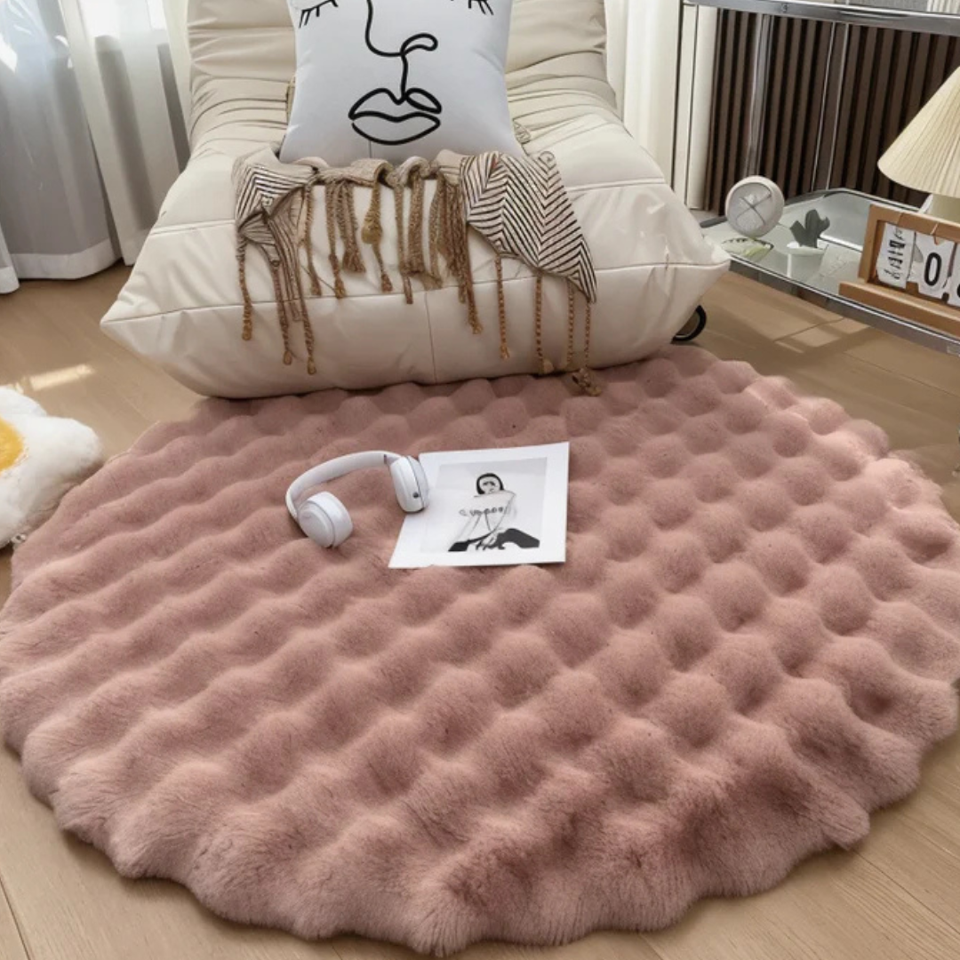 Cozy Textured Faux-Fur Round Rug