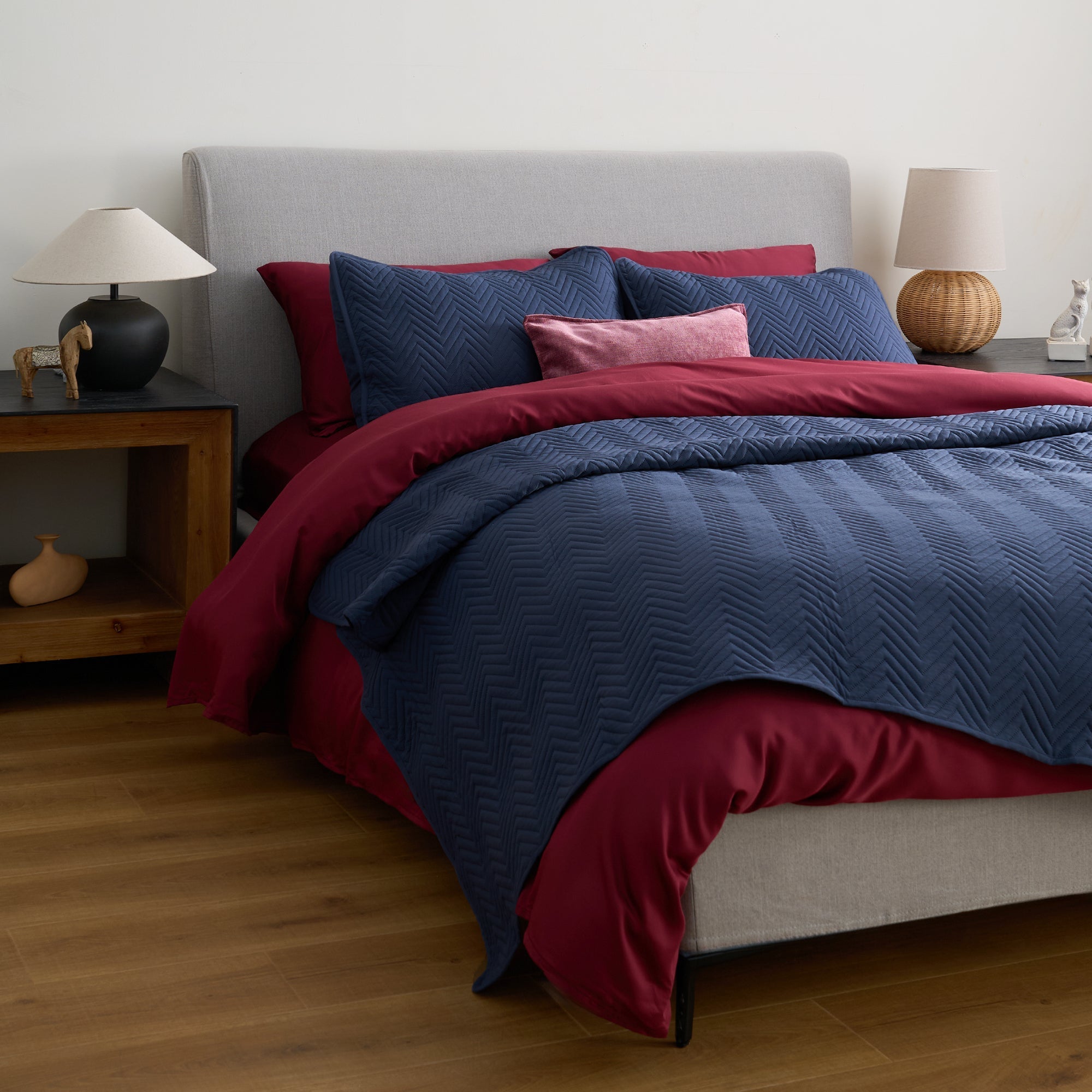 Snag Free Quilt - Pet Friendly