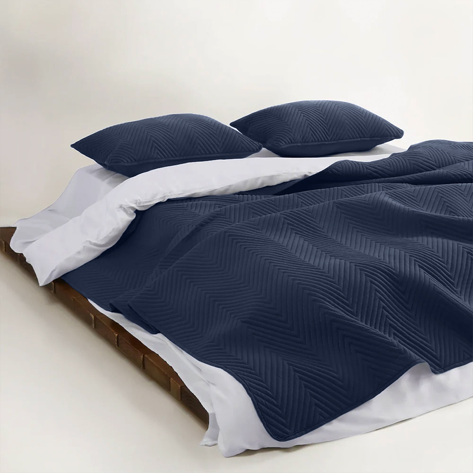Snag Free Quilt - Pet Friendly