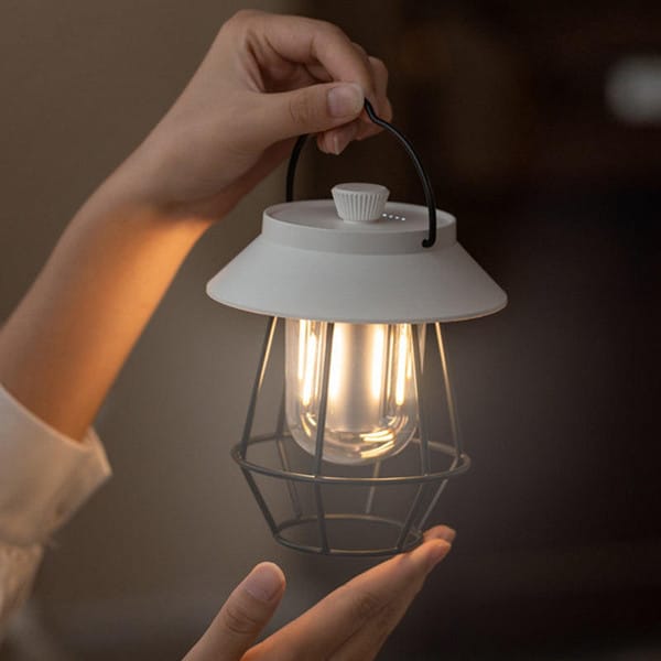 Lampe de table extérieure USB sans fil