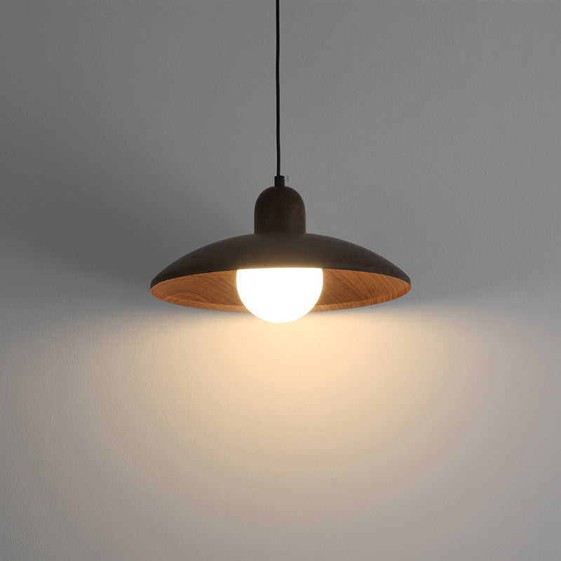 Suspension wabi-sabi en fer finition noyer