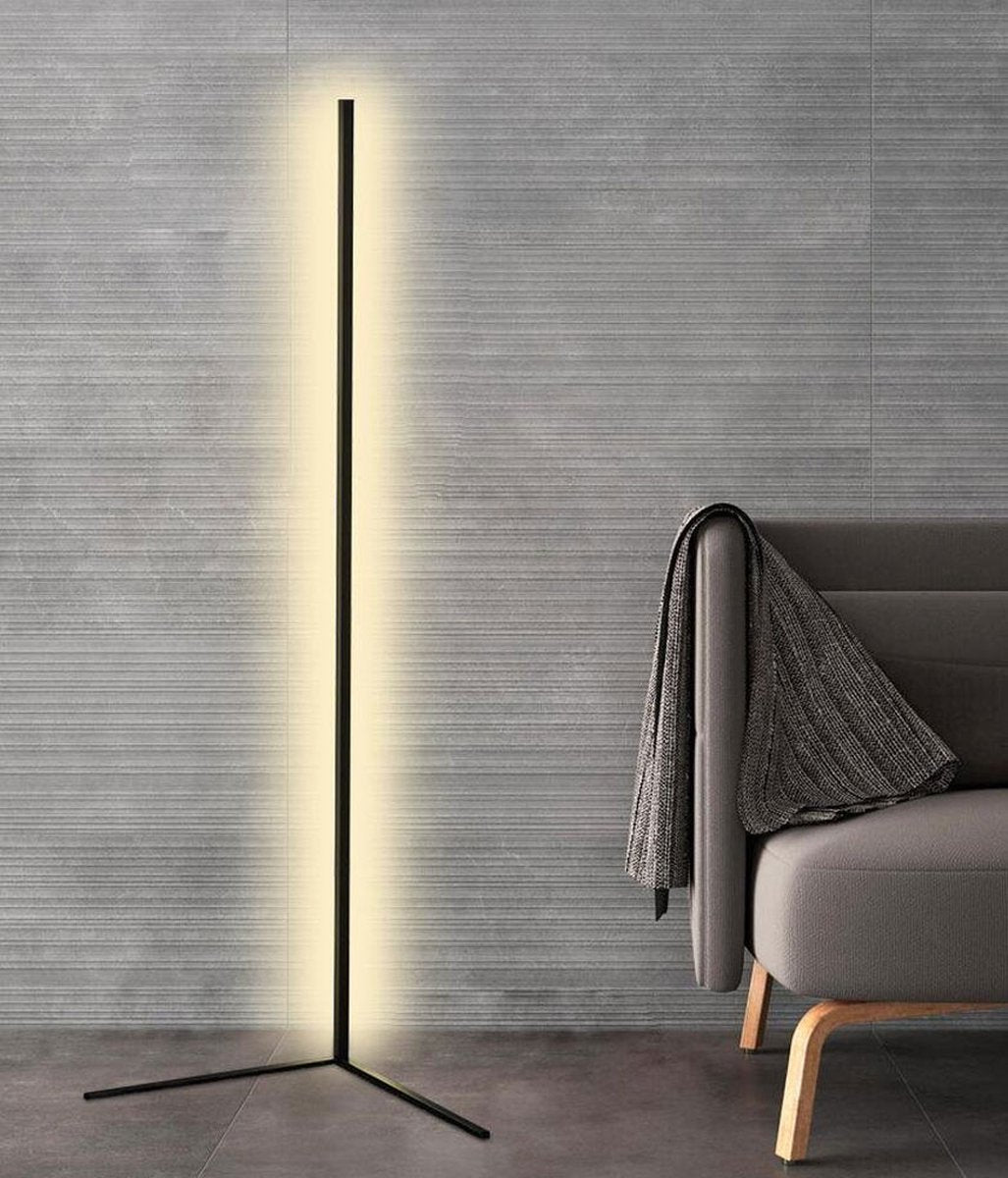 Lampadaire Design en Aluminium LED | Éclairage Minimaliste et Chaleureux pour Votre Salon 7