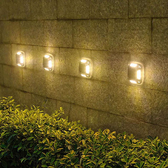 Lampe Solaire Extérieur Minimaliste | Éclairage Écologique et Élégant pour un Jardin Sécurisé 5