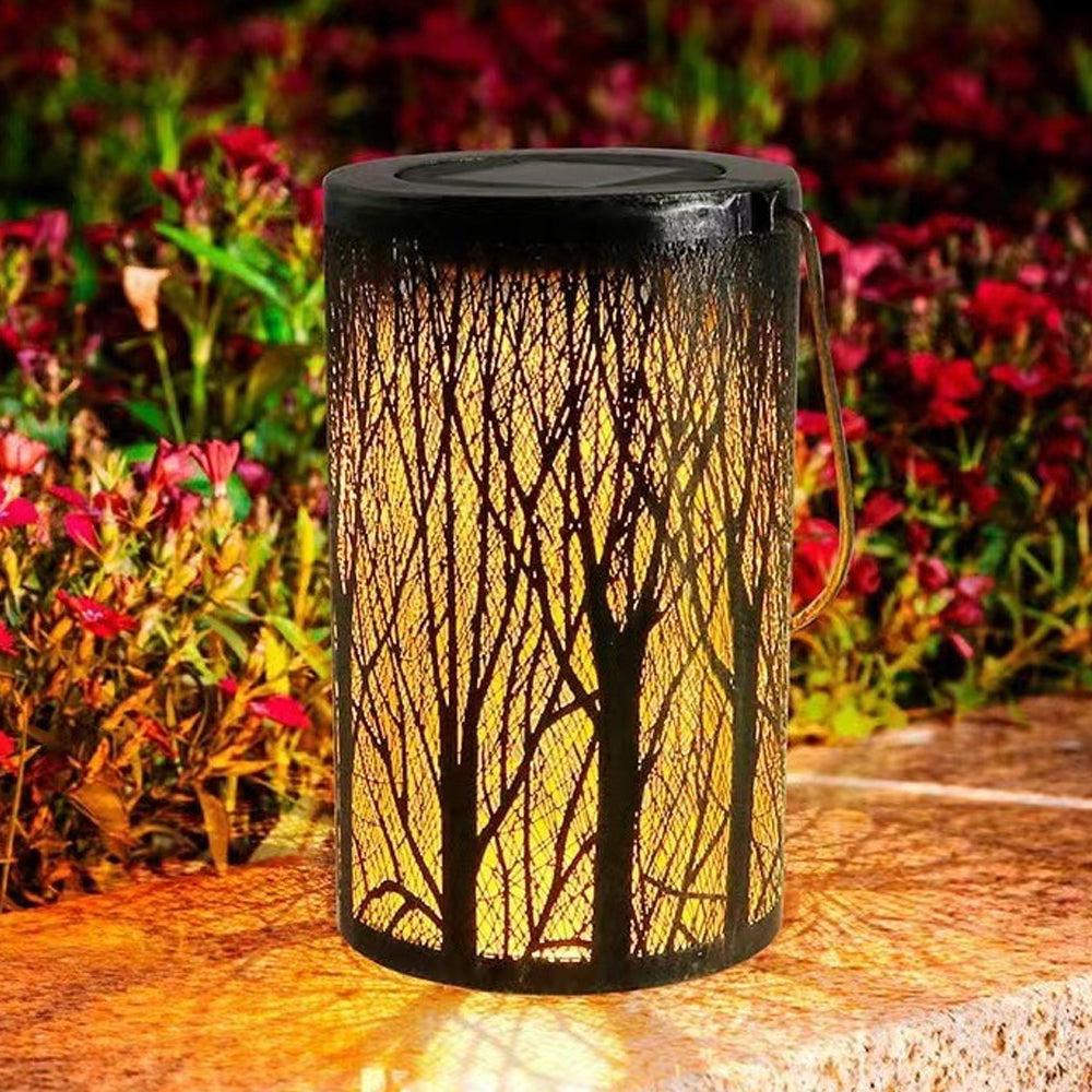 Lanterne Solaire en Fer avec Motif Arbre | Éclairage Élégant et Enchanteur pour un Jardin Magique 11