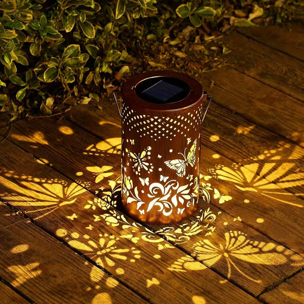 Lanterne Solaire en Fer avec Motif Arbre | Éclairage Élégant et Enchanteur pour un Jardin Magique 8