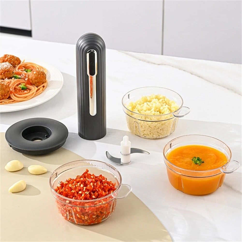 Maison Elmora | Robot Culinaire Multifonctionnel en Acier Inoxydable | Ustensile Élégant et Pratique pour une Cuisine Efficace 6