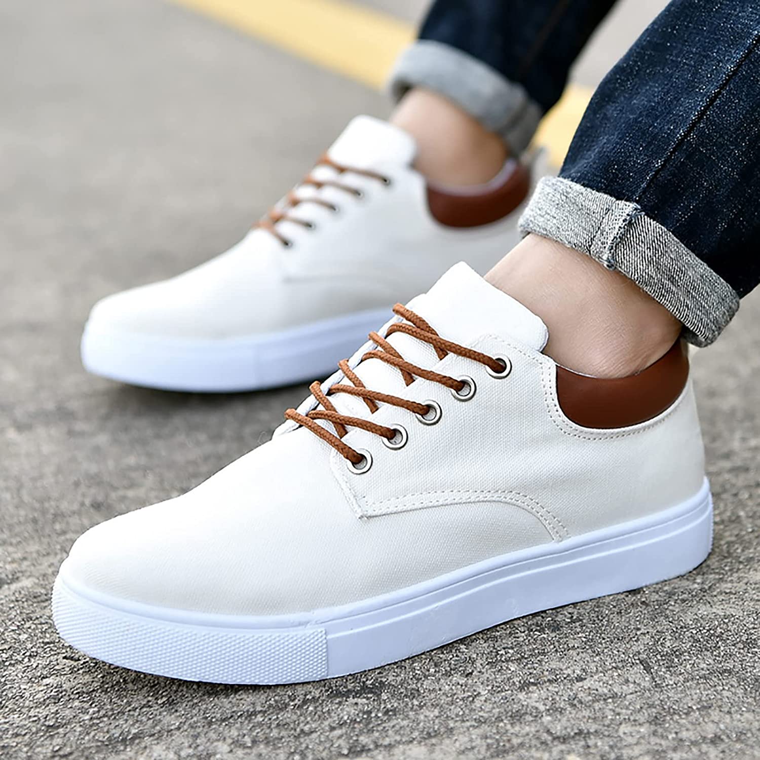 Men's Chic Canvas Sneakers - Stylish Comfort Footwear for Casual and Athletic Wear