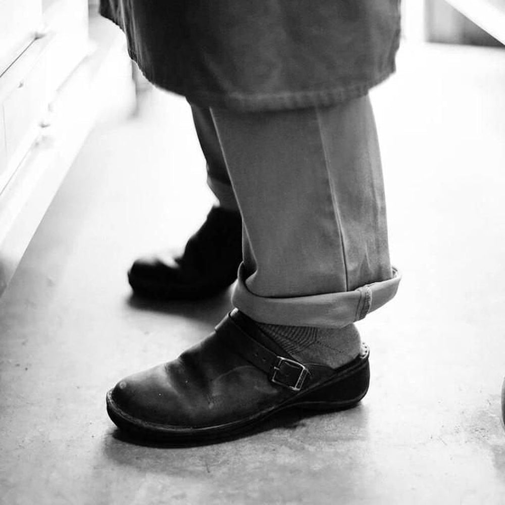 Men's Rustic Slip-On Clogs - Comfortable and Durable Everyday Footwear