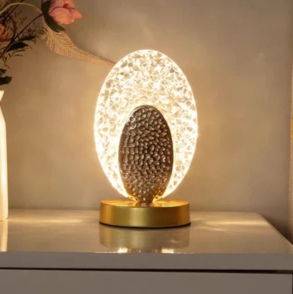 Lampe de table décorative élégante