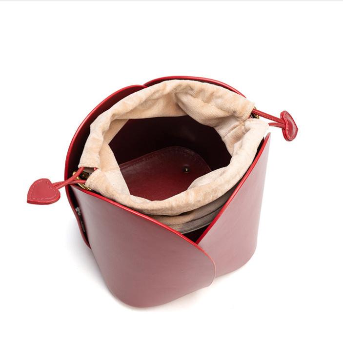 Sac à main seau en forme de pétale de rose