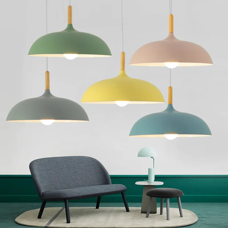 Plafonnier NordicOak : Élégance Naturelle en Lumière – Design Scandinave 4