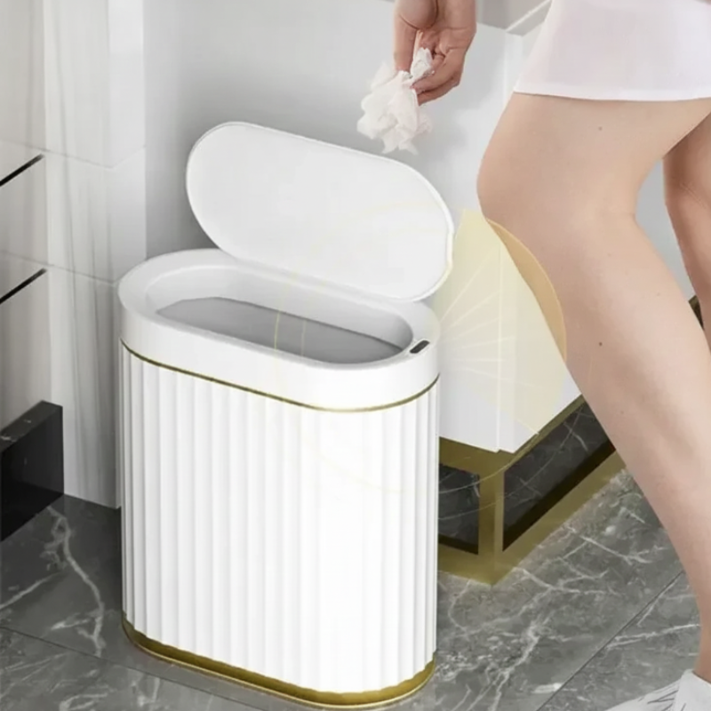 Poubelle Automatique en Acier Inoxydable | Design Minimaliste et Élégant pour une Cuisine Propre et Hygiénique 2