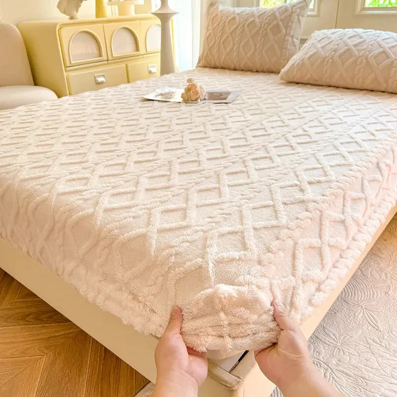 Ultra-Soft Ribbed Fitted Sheet, Fleece Feel