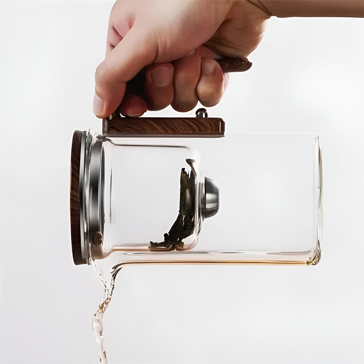 Glass Teapot with Magnetic Filter and Wooden Handle