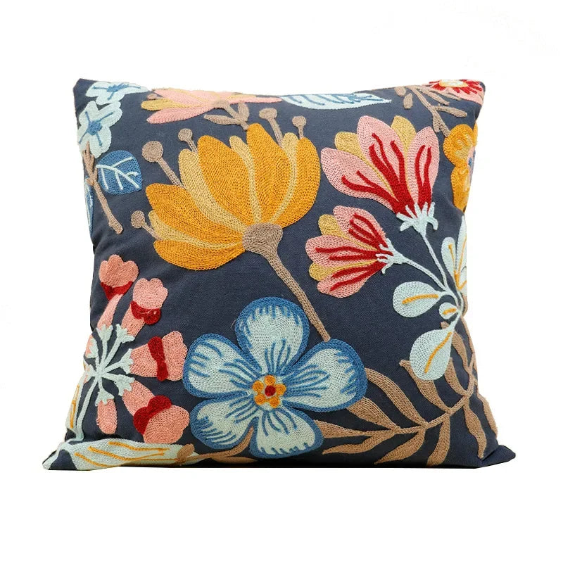 Housse de coussin brodée fleurs, style campagne