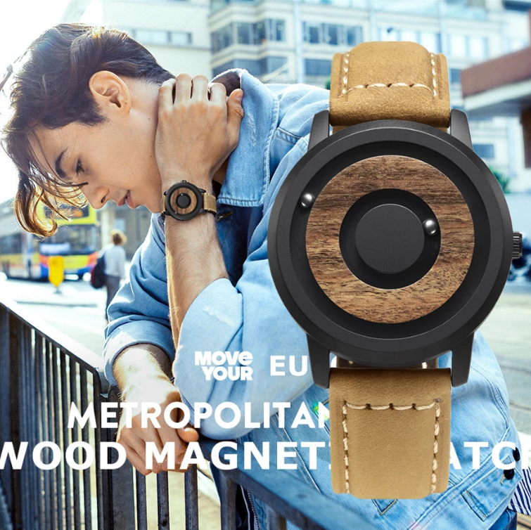 Montre en bois minimaliste à cadran sans index