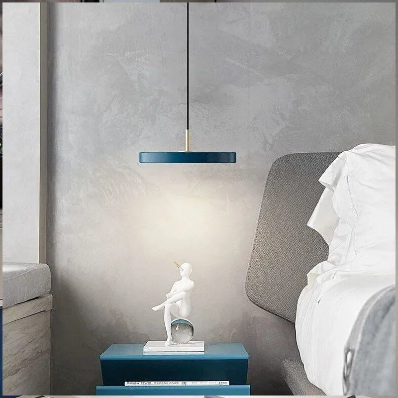 Suspension Élégante en Design Minimaliste – Lumière Douce 5