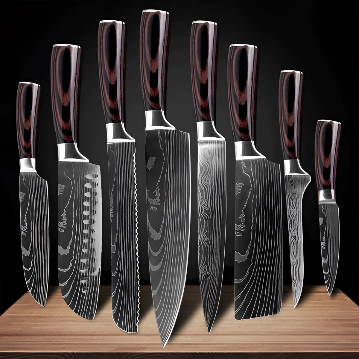 Damascus-Pattern Kitchen Knives with Wood Handle