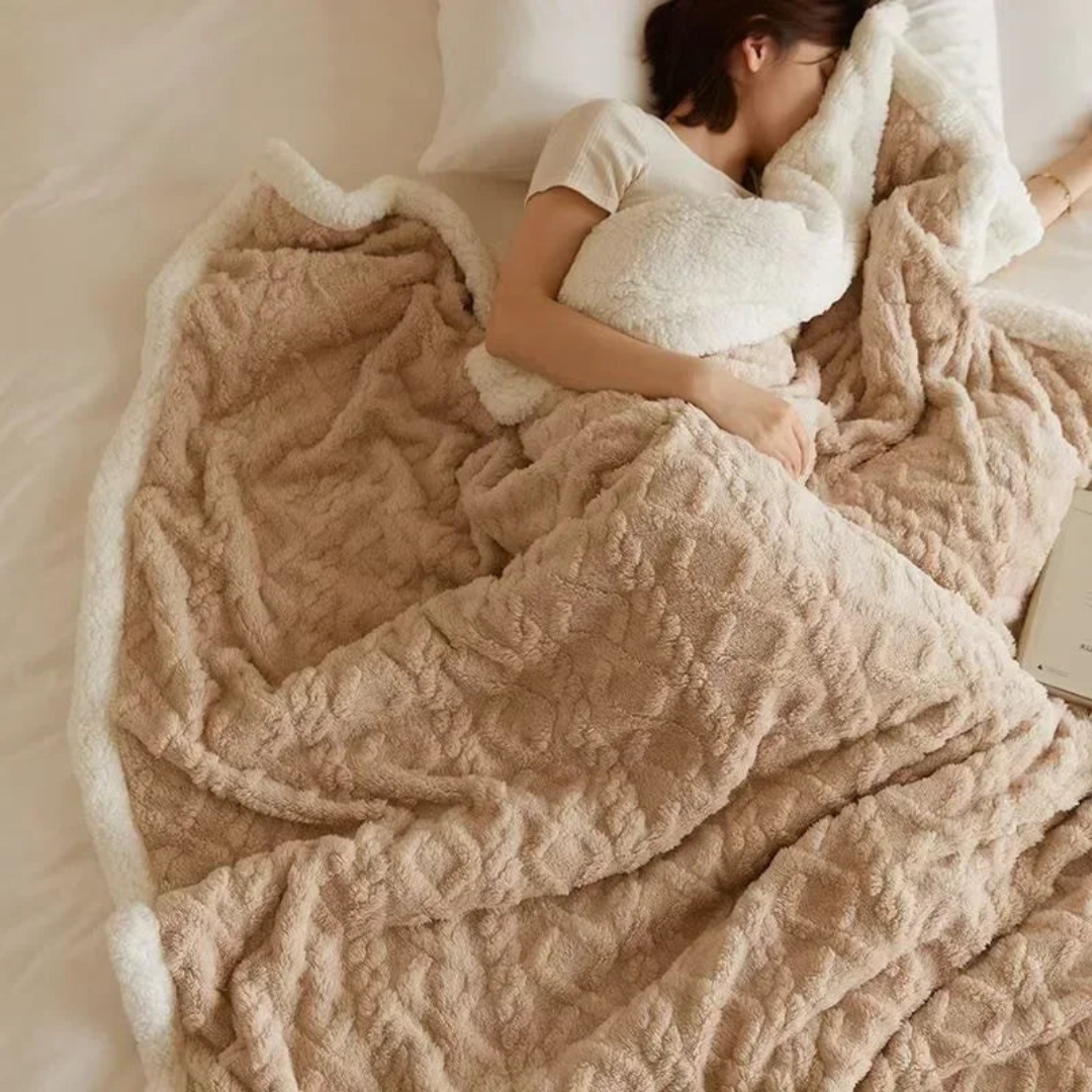 Thick Fleece Blanket - Reversible Sherpa Warmth 7