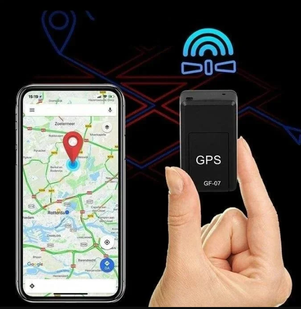 Traceur GPS Élégant : Élégance Naturelle en Lumière – Design Compact 2