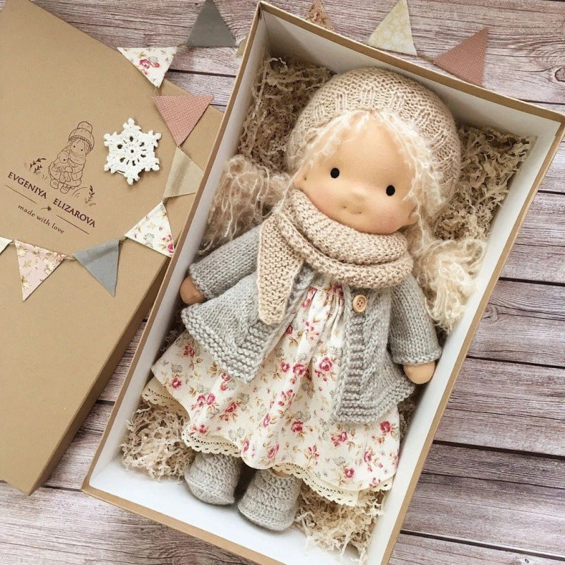 Poupée Waldorf Fait Main en Mohair et Bouclé - Poupée Calista