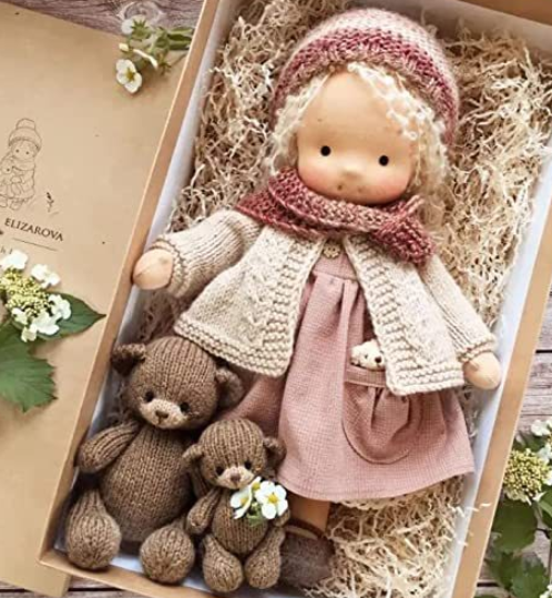 Poupée Waldorf Fait Main en Mohair et Bouclé