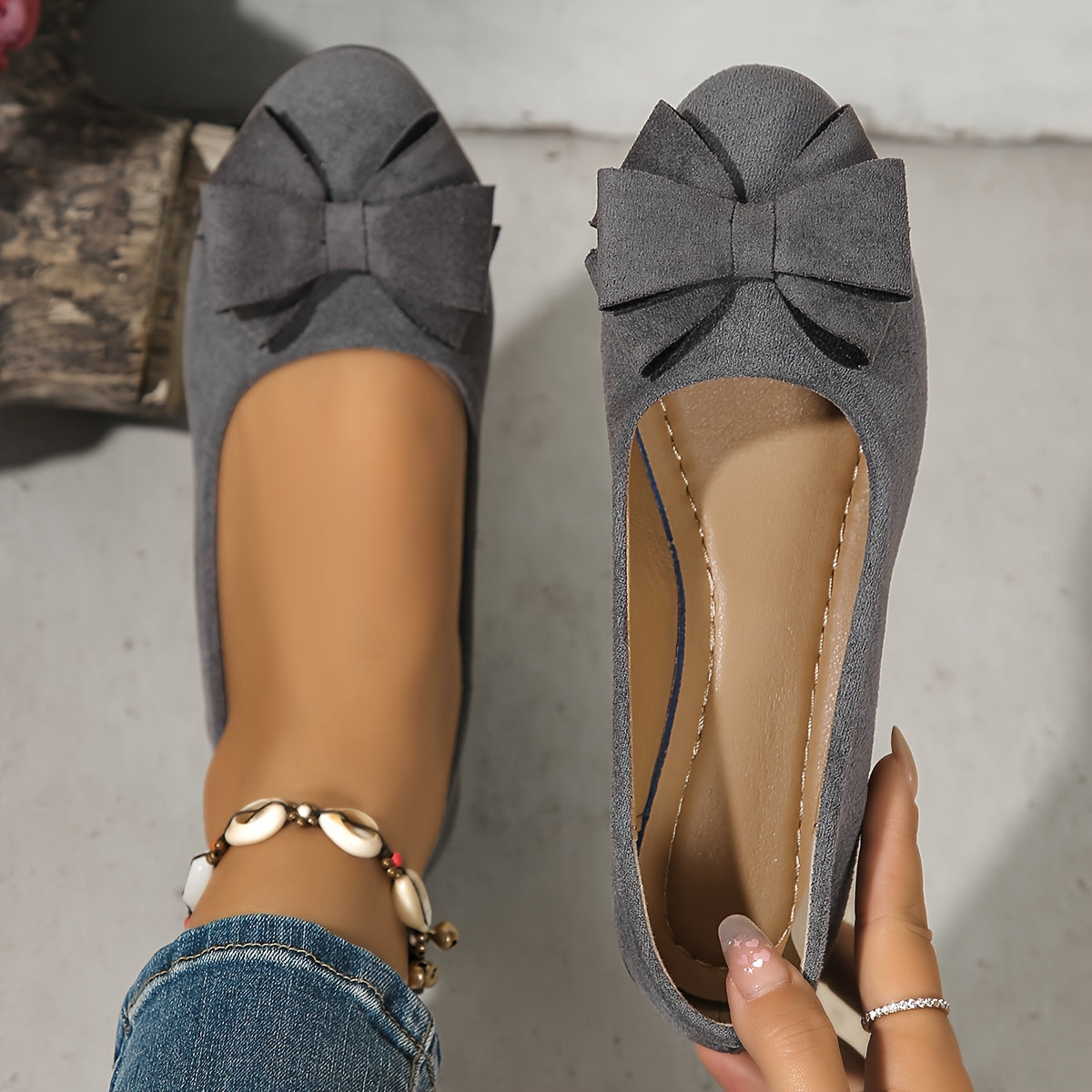 Women's Black Ballet Flats - Elegant Orthopedic Supportive Footwear for Daily Comfort