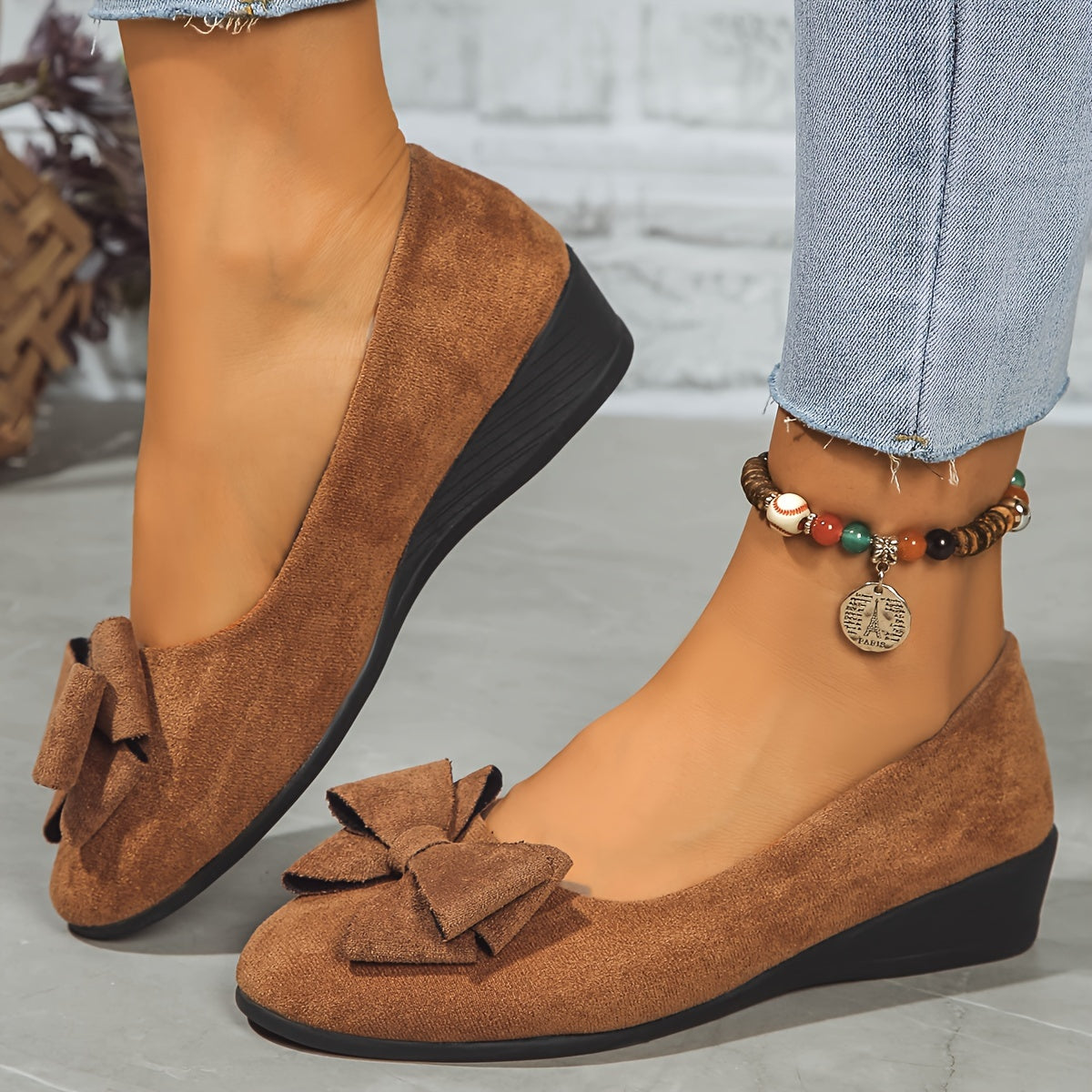 Women's Black Ballet Flats - Elegant Orthopedic Supportive Footwear for Daily Comfort