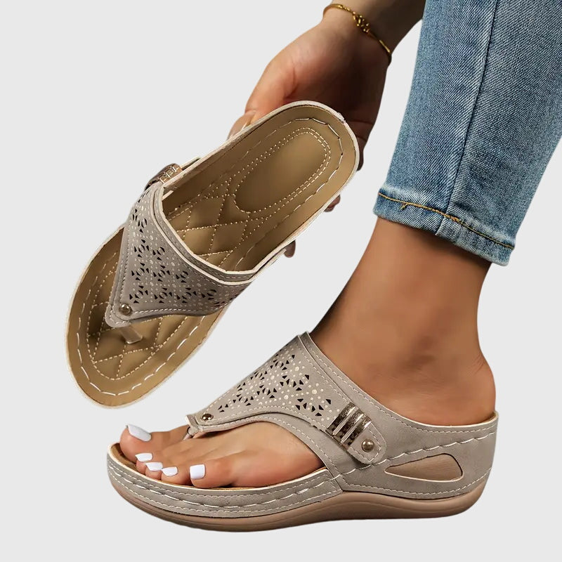 Women's Orthopedic Comfort Sandals - Stylish Supportive Footwear for Everyday Use