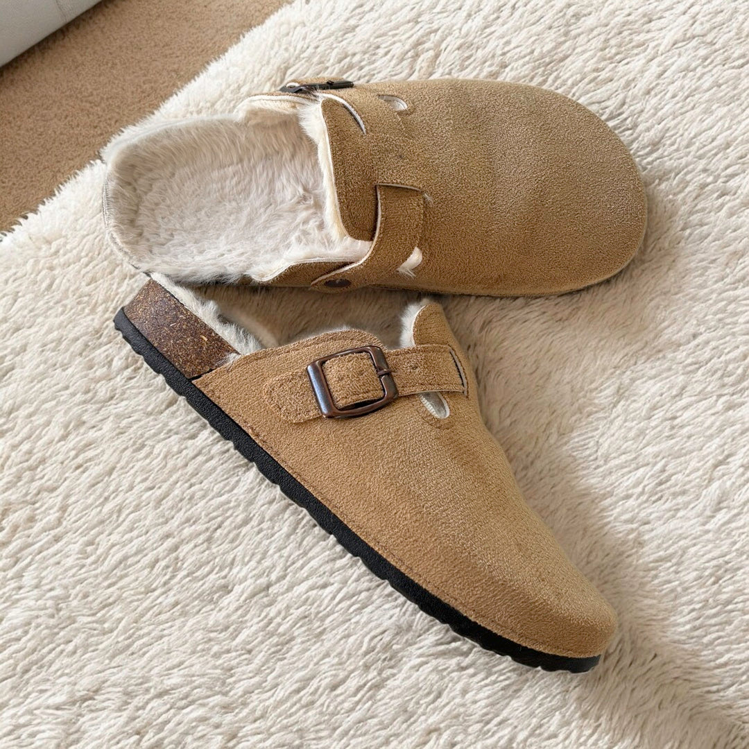 Women's Suede Clogs - Comfortable Slip-On Footwear for All Seasons