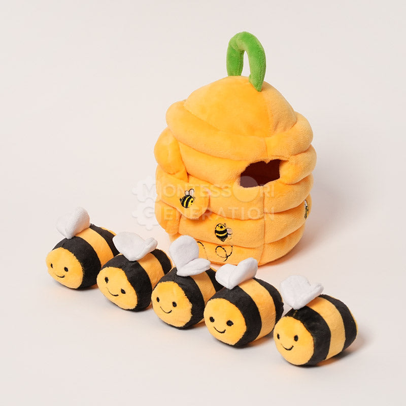 Ruche d'éveil en peluche avec 5 abeilles
