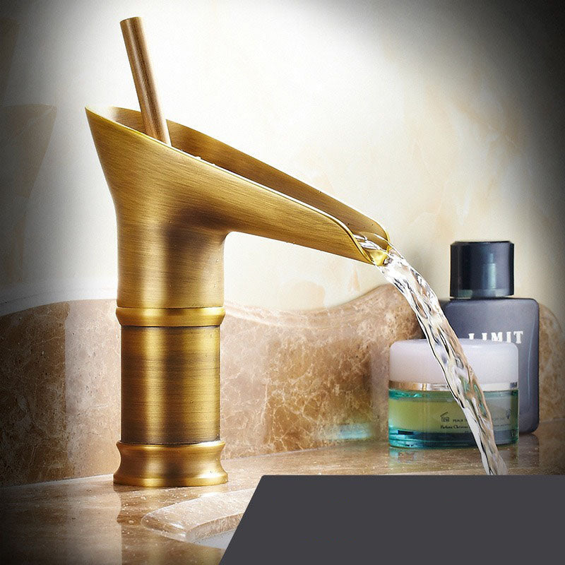 Robinet de lavabo cascade en laiton massif - Antique short