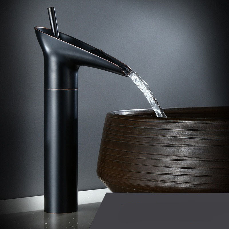 Robinet de lavabo cascade en laiton massif - Black tall