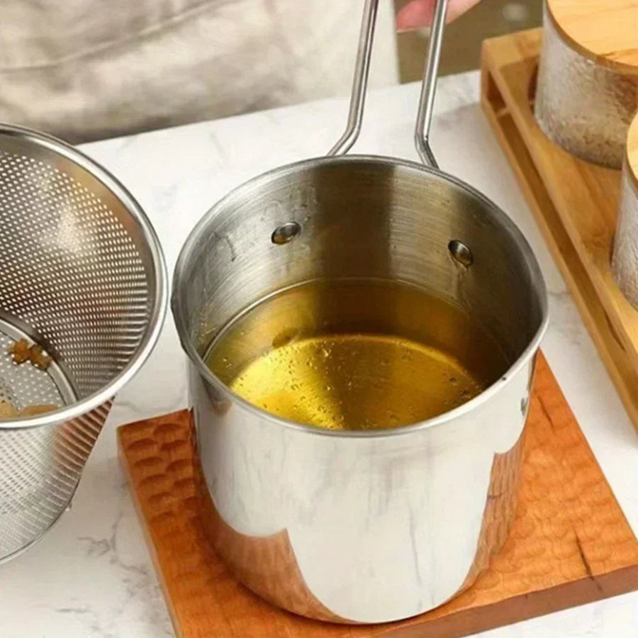1200 ml Deep Fryer Pot with Strainer – Maison Elmora