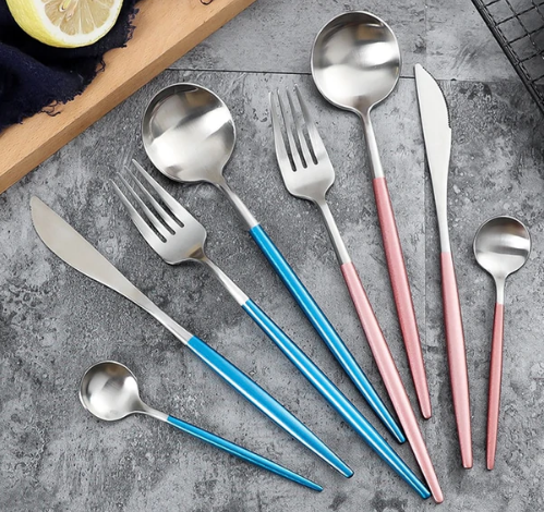 Ménagère Luxe 24 Pièces - Couverts Bicolores