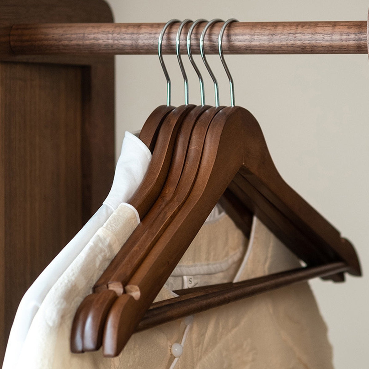 Solid Wood Clothes Hangers with Swivel Hook, Set of 10