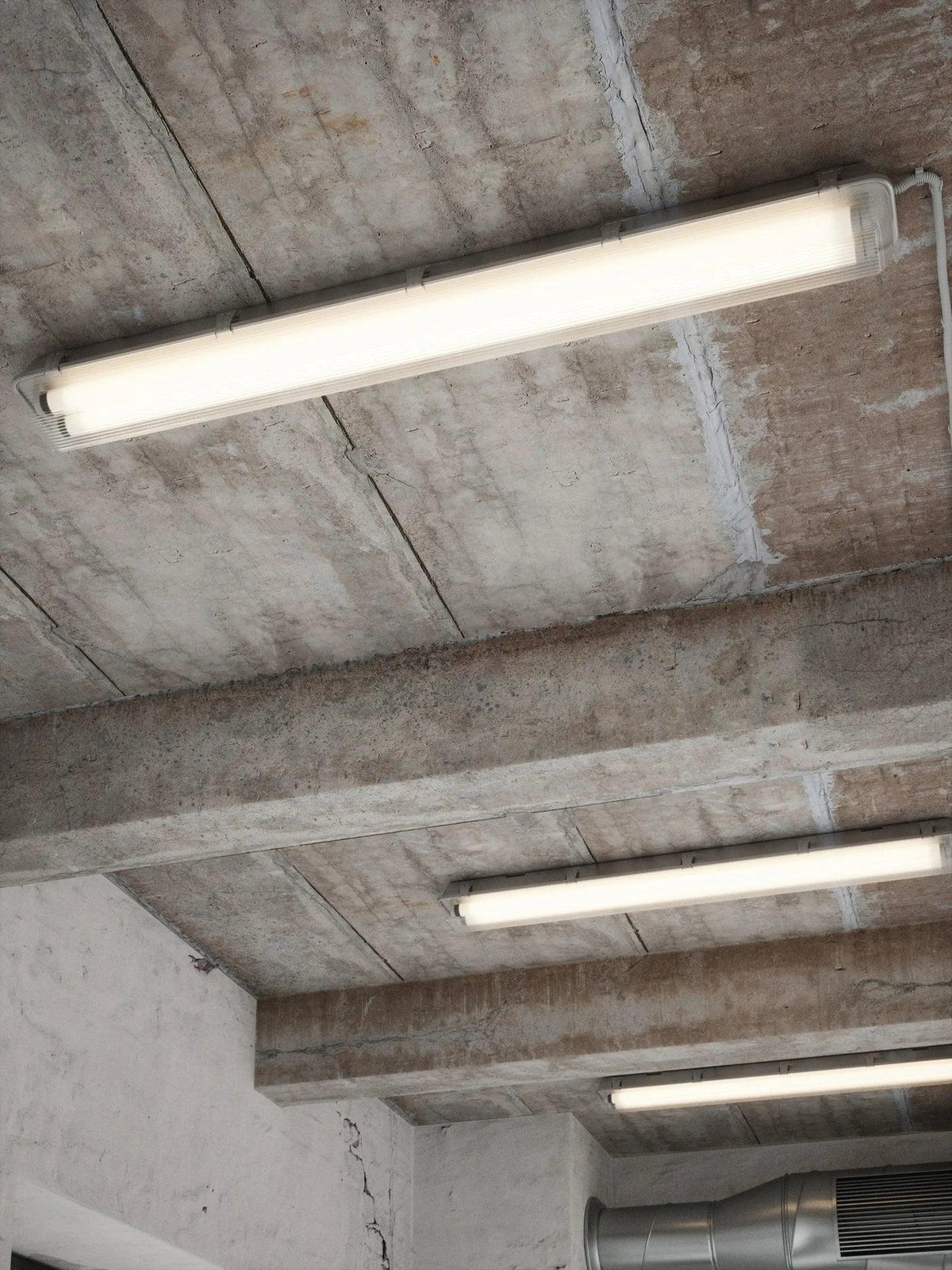 LumiLine - Réglette LED 65 cm Blanc Neutre IP65