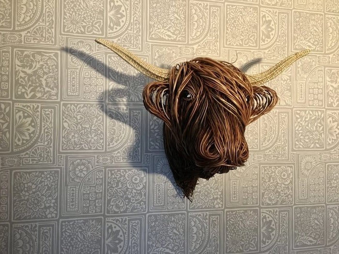 Sculpture vache murale artisanale – Maison Elmora