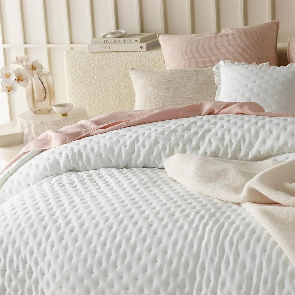 Scalloped Ruffle Bedspread in Washed Brushed Fabric