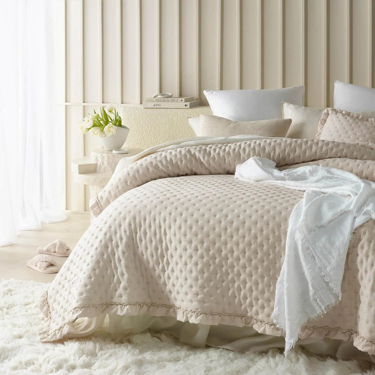 Scalloped Ruffle Bedspread in Washed Brushed Fabric